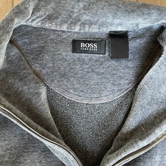 Mens Hugo Boss Pullover sweater - Picture 3 of 6